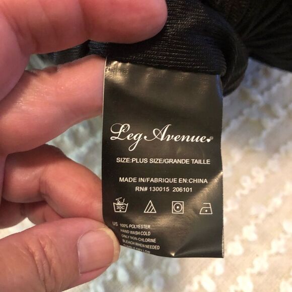 Black Layered Petticoat - Picture 3 of 3